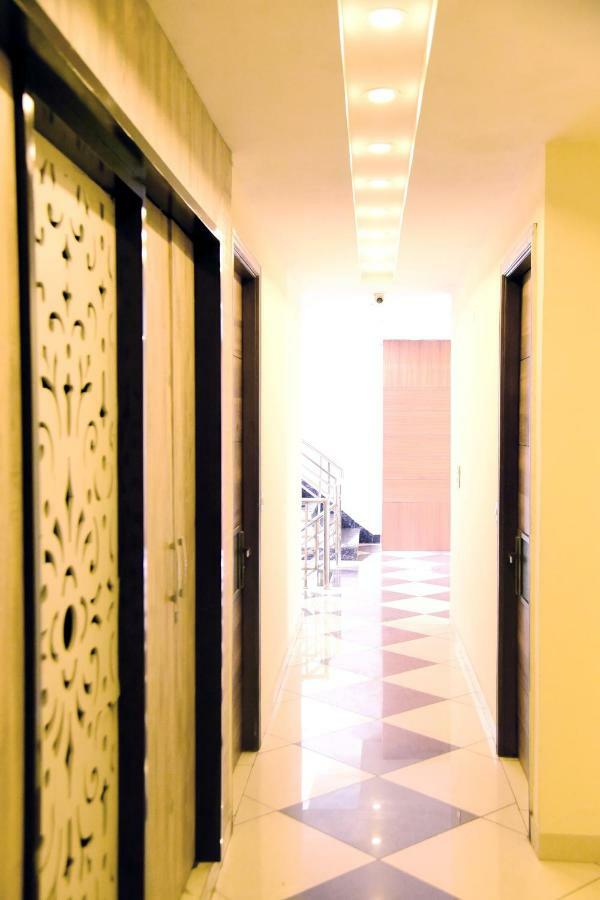 Hotel D S Inn Амритсар Экстерьер фото